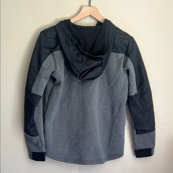 Under Armour Gray and Black Zip-Up Hoodie YXL Loose fit - Picture 5 of 7